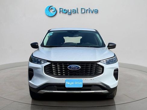 Used 2025 Ford Escape Active AWD/4WD image 9