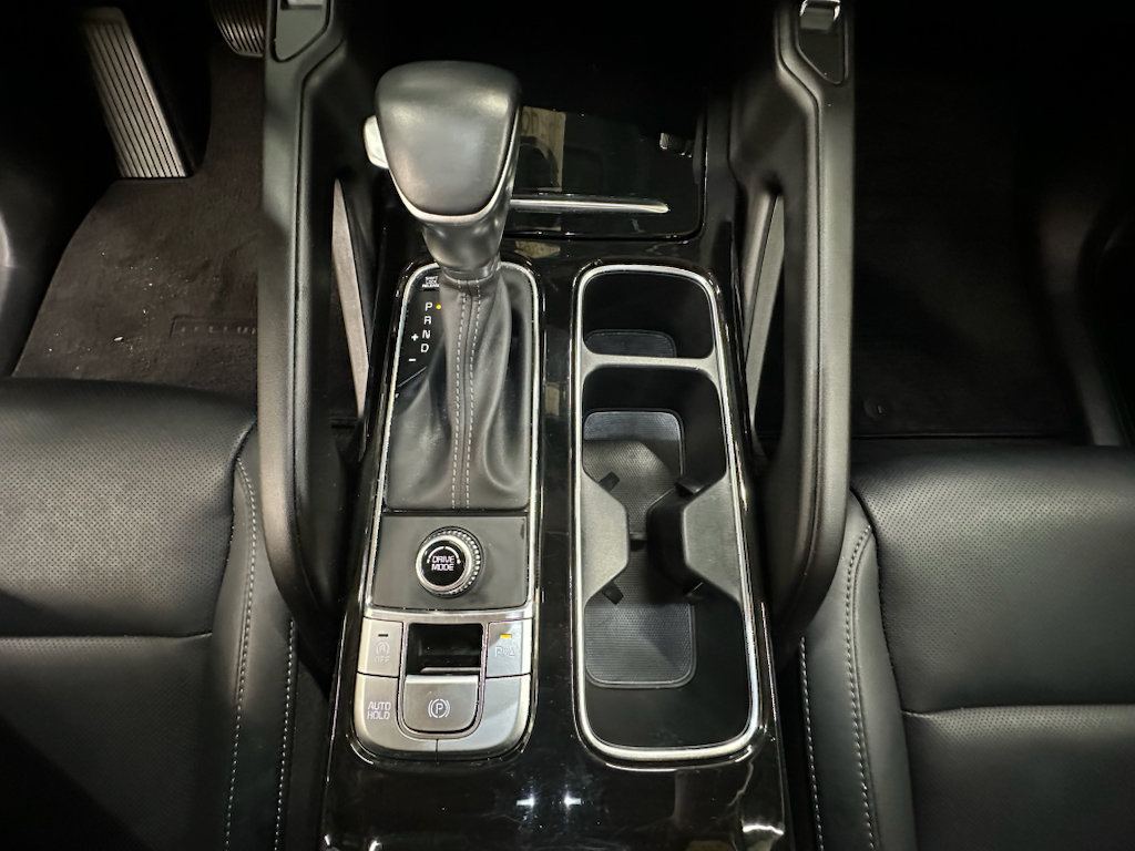 Used 2025 Kia Telluride S FWD image 31