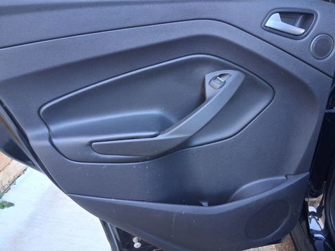 Used 2015 Ford Escape Titanium image 20