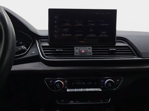 Used 2024 Audi Q5 2.0T Premium AWD/4WD image 22