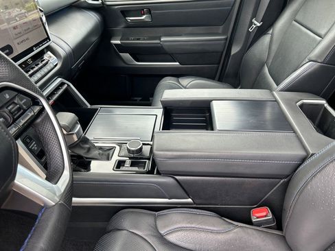 Used 2023 Toyota Tundra Platinum image 36