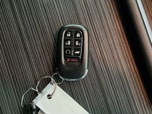 Used 2025 Honda Odyssey Sport-L image 33