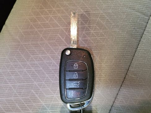 Used 2016 Hyundai Tucson SE w/ Option Group 02 image 32