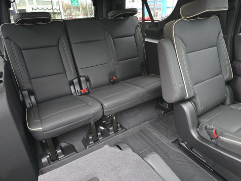 New 2026 Chevrolet Suburban Premier w/ Sun And Tow Package image 13