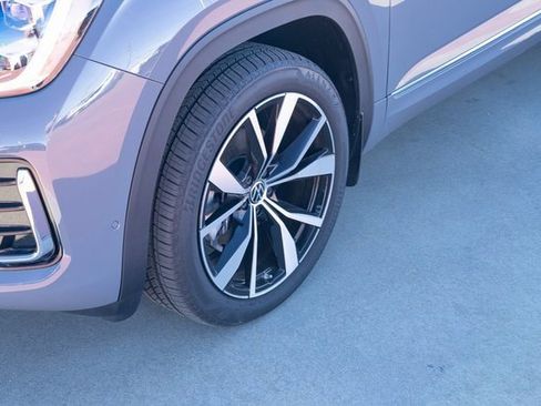 New 2026 Volkswagen Atlas Cross Sport SEL Premium R-Line image 10