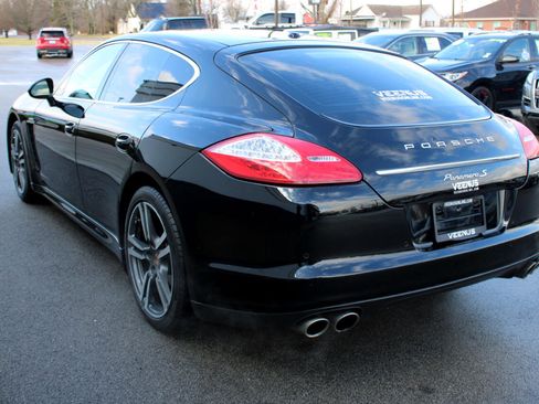 Used 2013 Porsche Panamera S image 4
