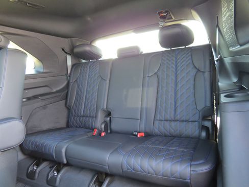 New 2025 Cadillac Escalade IQ Sport 1 w/ LPO, ONYX Package image 14