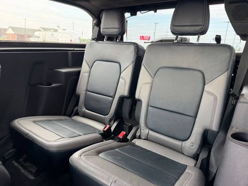 Used 2021 Ford Bronco Outer Banks AWD/4WD image 15