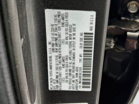 Used 2025 MAZDA CX-50 AWD 2.5 Hybrid w/ Premium Pkg image 12