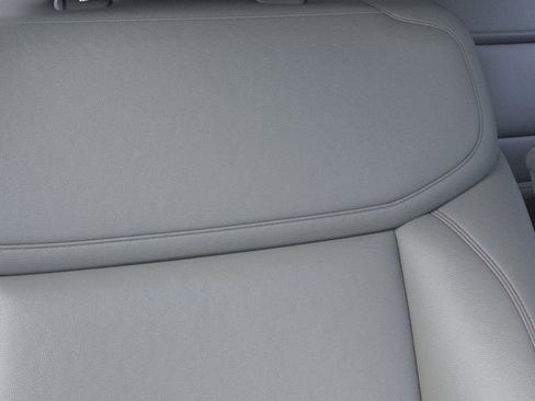 New 2025 Ford Expedition Active image 16