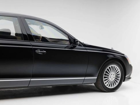 Used 2012 Maybach 62 RWD image 23