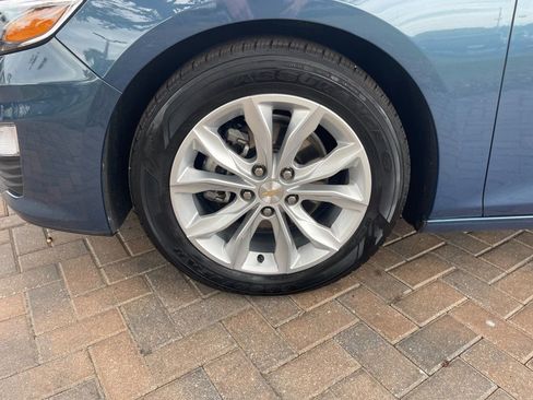 Used 2024 Chevrolet Malibu LT image 9