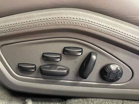 Used 2023 Porsche Taycan Turbo image 14