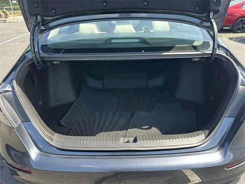 Used 2025 Honda Accord SE image 10