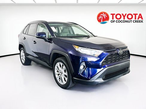 Used 2021 Toyota RAV4 XLE Premium FWD image 1