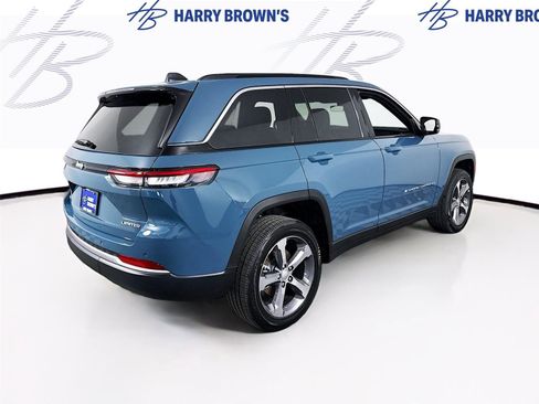 New 2026 Jeep Grand Cherokee Limited w/ Trailer Tow Package AWD/4WD image 32