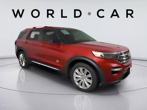 Used 2023 Ford Explorer King Ranch w/ Technology Package RWD image 1