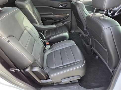 Certified 2021 GMC Acadia Denali w/ Denali Technology Package image 14