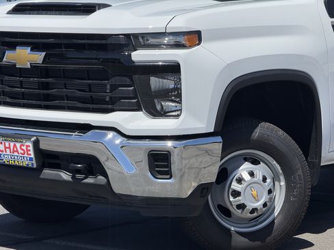 New 2024 Chevrolet Silverado 3500 W/T w/ WT Convenience Package AWD/4WD image 3
