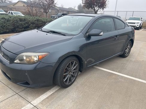 Used 2005 Scion tC image 4
