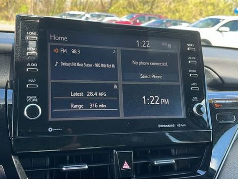 Used 2021 Toyota Camry XLE image 15