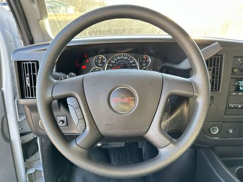 Used 2024 GMC Savana 2500 w/ Driver Convenience Package image 11