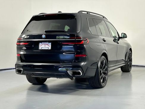 Used 2023 BMW X7 xDrive40i w/ M Sport Package AWD/4WD image 7