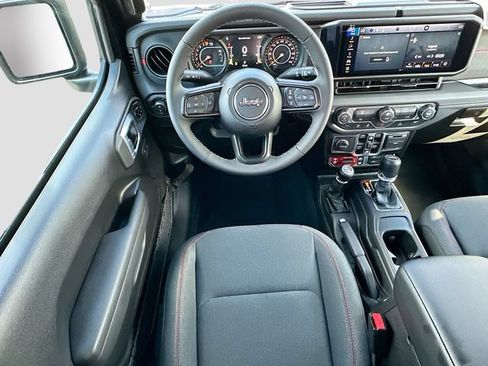 New 2026 Jeep Gladiator Rubicon AWD/4WD image 16