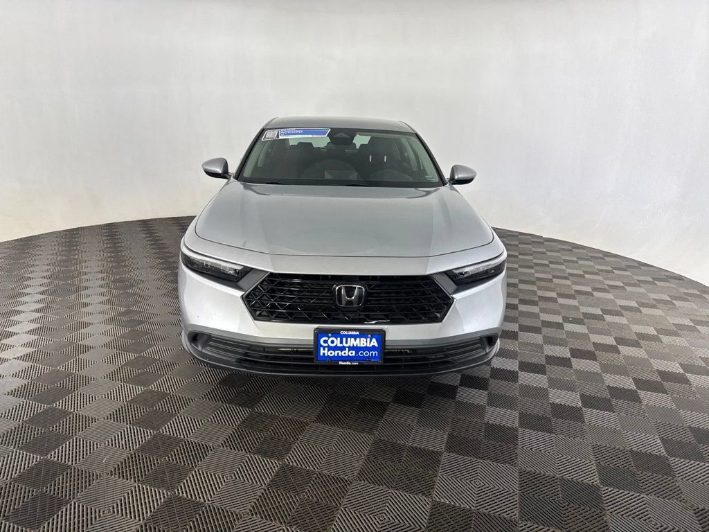 Certified 2025 Honda Accord LX image 2