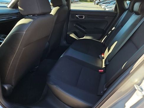 Used 2025 Honda Civic Sport image 15