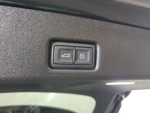 New 2025 Audi Q5 Premium Plus image 10