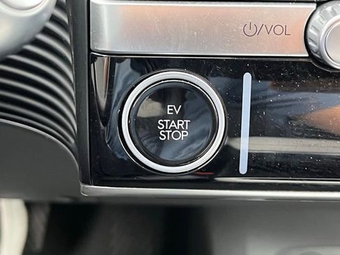 Used 2024 Hyundai Ioniq 5 SE image 20