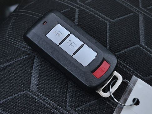 Used 2024 Mitsubishi Outlander Sport Ralliart image 32