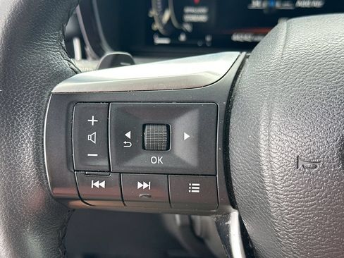 Used 2023 INFINITI QX60 Luxe w/ Performance Audio Package FWD image 24