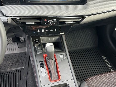 New 2025 Nissan Kicks SR w/ Illumination Package image 18