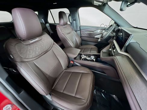 New 2026 Ford Explorer Platinum image 19