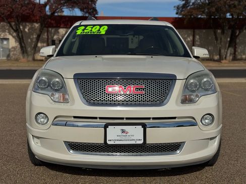 Used 2012 GMC Acadia Denali image 2