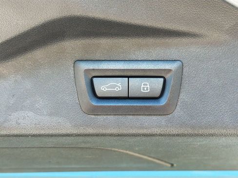 Certified 2025 BMW X7 xDrive40i w/ Premium Package image 15