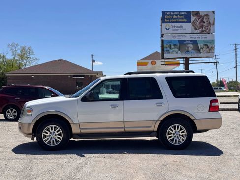Used 2011 Ford Expedition XLT w/ 201A Rapid Spec Order Code RWD image 8