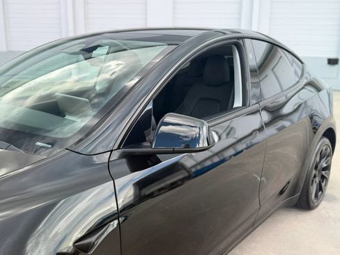 Used 2023 Tesla Model Y Long Range AWD/4WD image 16