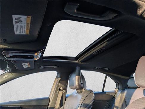 Used 2025 Mercedes-Benz C 300 Sedan image 15