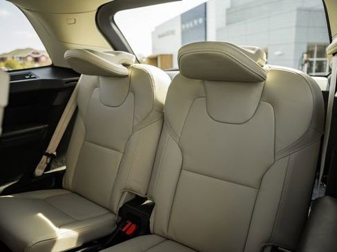 New 2026 Volvo XC90 T8 Ultra w/ Protection Package Premier image 35