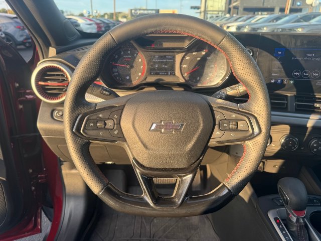 Used 2024 Chevrolet Trax RS w/ Driver Confidence Package FWD image 12