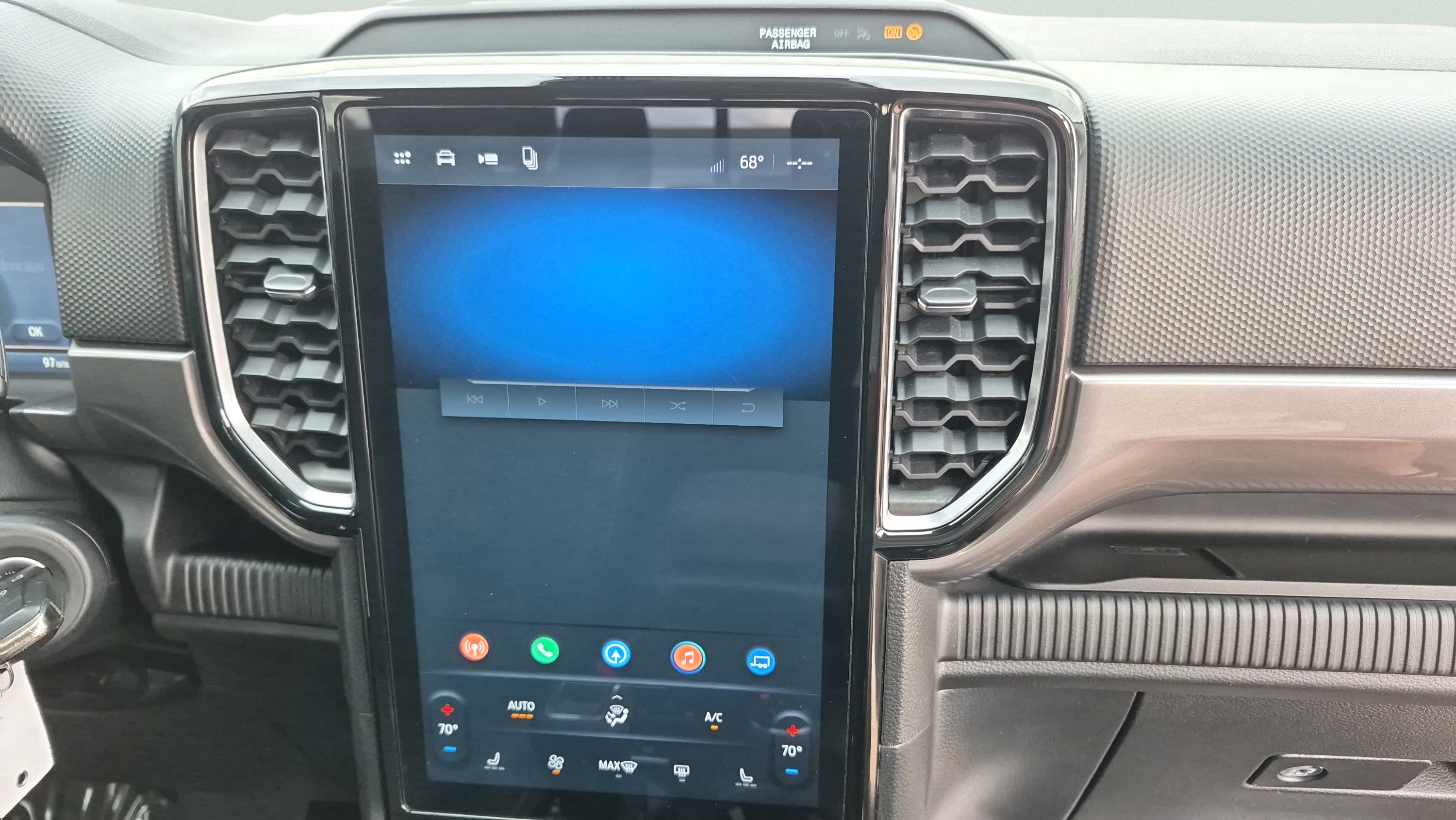 Used 2024 Ford Ranger XLT w/ Equipment Group 301A High AWD/4WD image 22