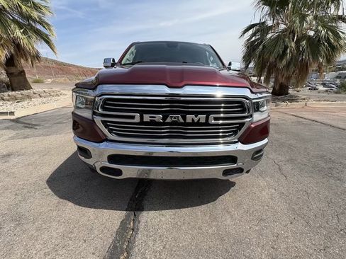Used 2019 RAM 1500 Laramie AWD/4WD image 8