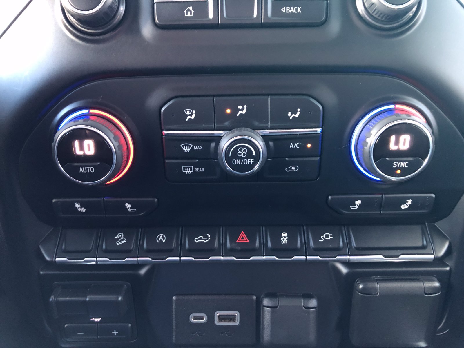 Used 2020 Chevrolet Silverado 1500 RST w/ All-Star Edition AWD/4WD image 26