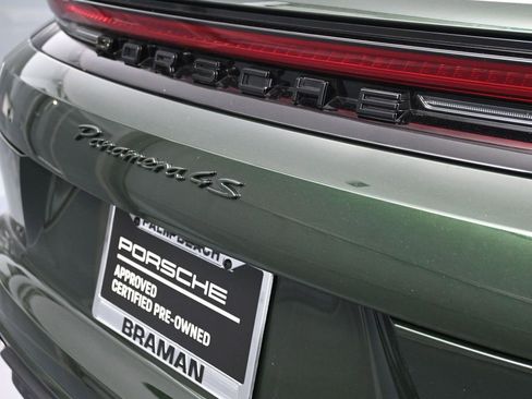 Used 2025 Porsche Panamera 4S image 33