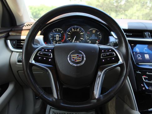 Used 2014 Cadillac XTS Premium AWD/4WD image 15