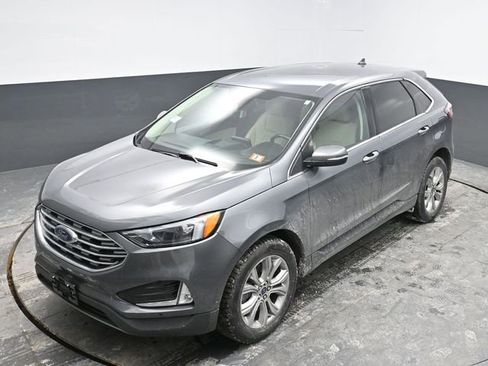 Used 2022 Ford Edge Titanium image 26