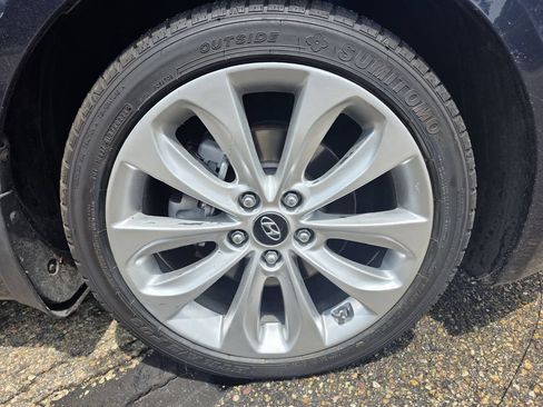 Used 2011 Hyundai Sonata SE w/ Navigation & Sunroof Pkg 4 FWD image 44